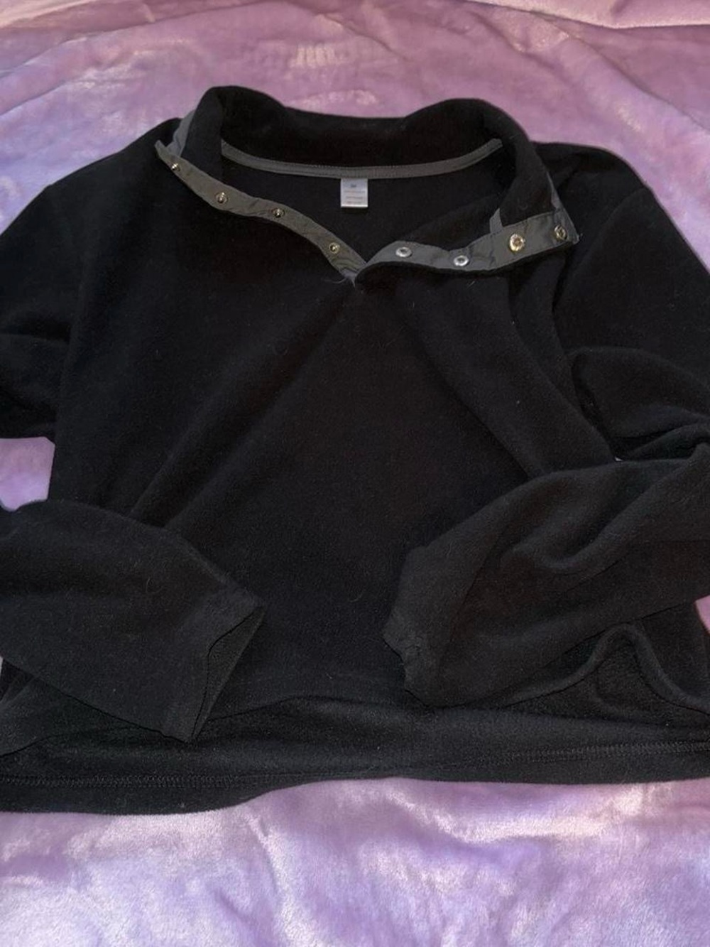 Black Snap-Button Fleece Pullover